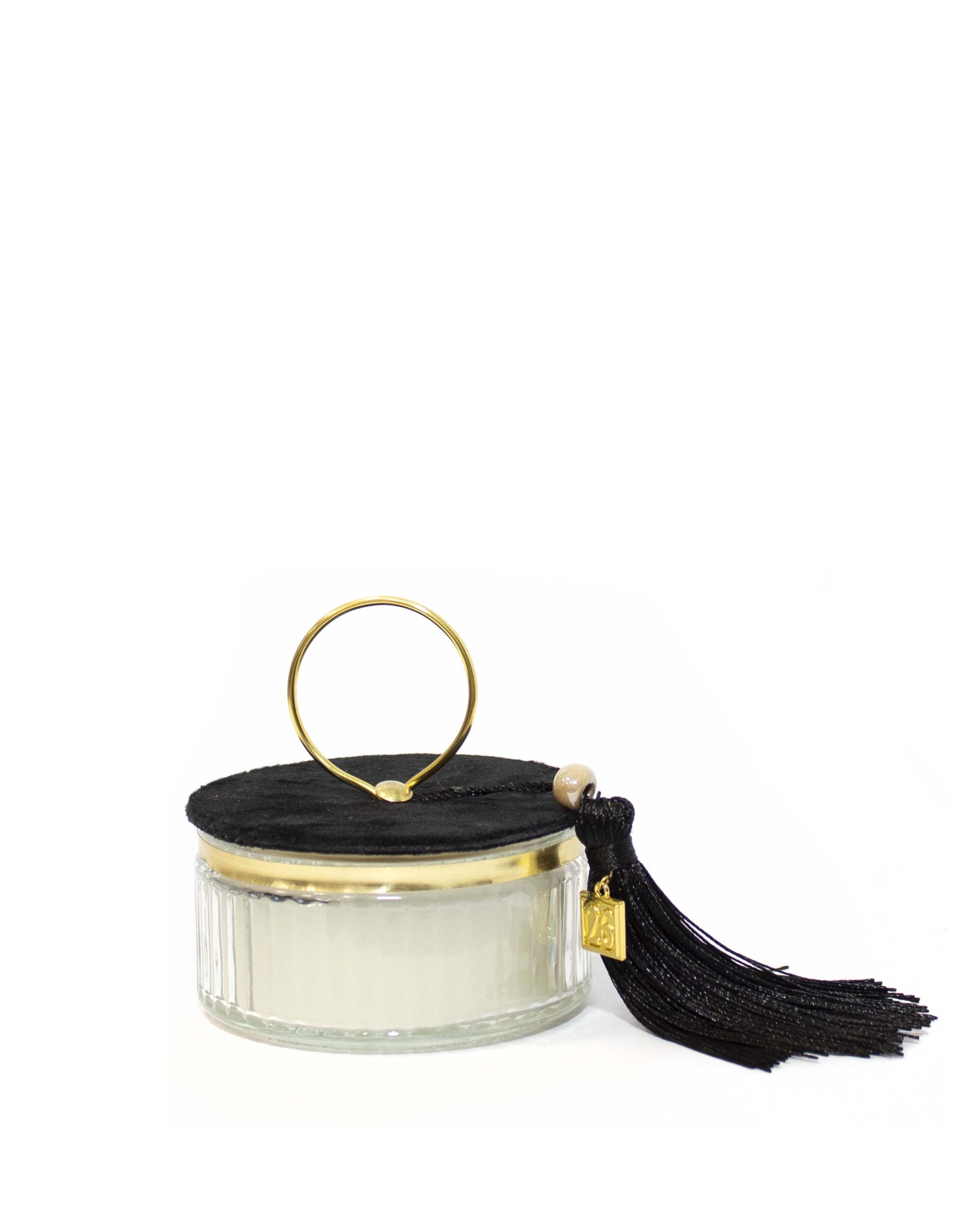 γουρι κερι σε βάζο